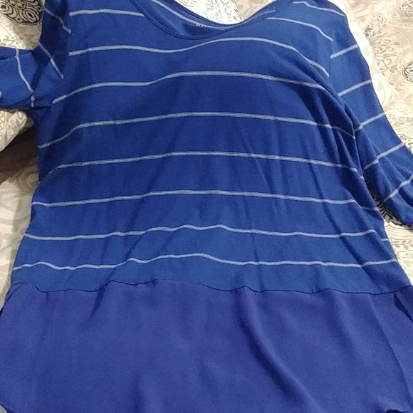 a.n.a Tops - A.N.A. Size XL, blue with white slim horizontal stripes Shirt